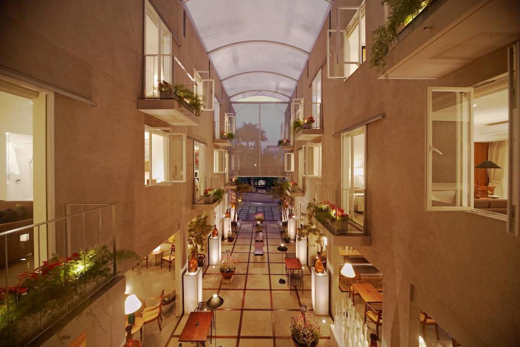 Bumi Semilir Art And Boutique Hotel Cihanjuang Luaran gambar