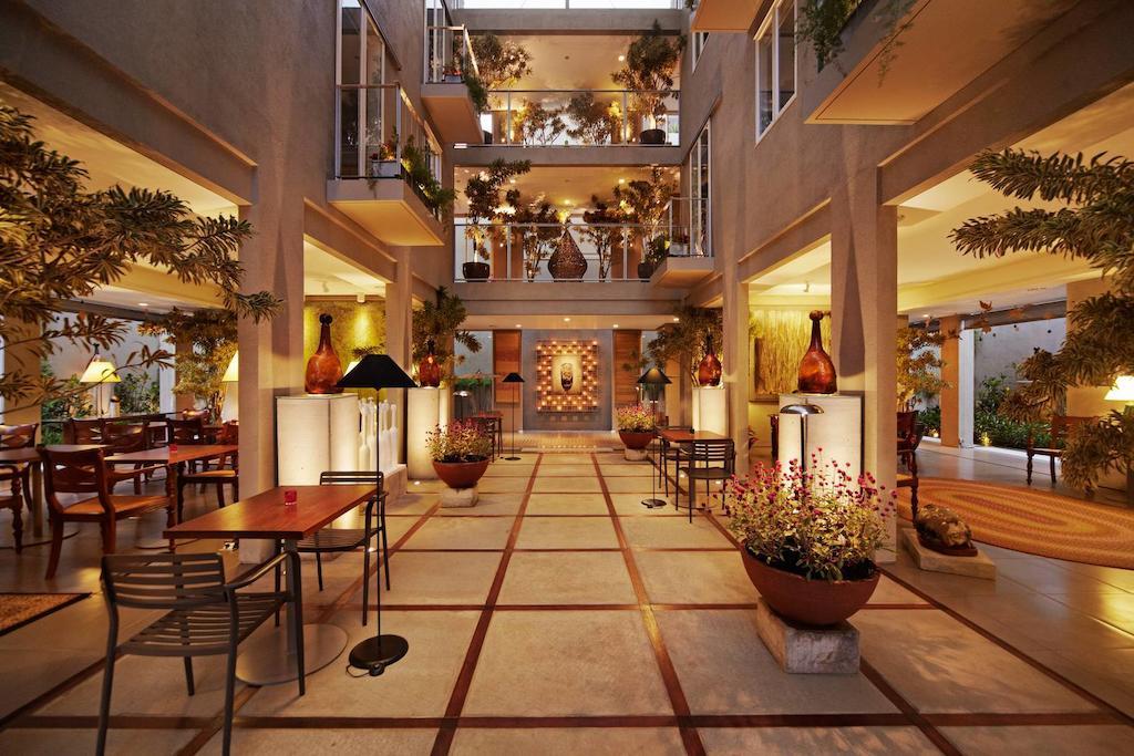 Bumi Semilir Art And Boutique Hotel Cihanjuang Luaran gambar