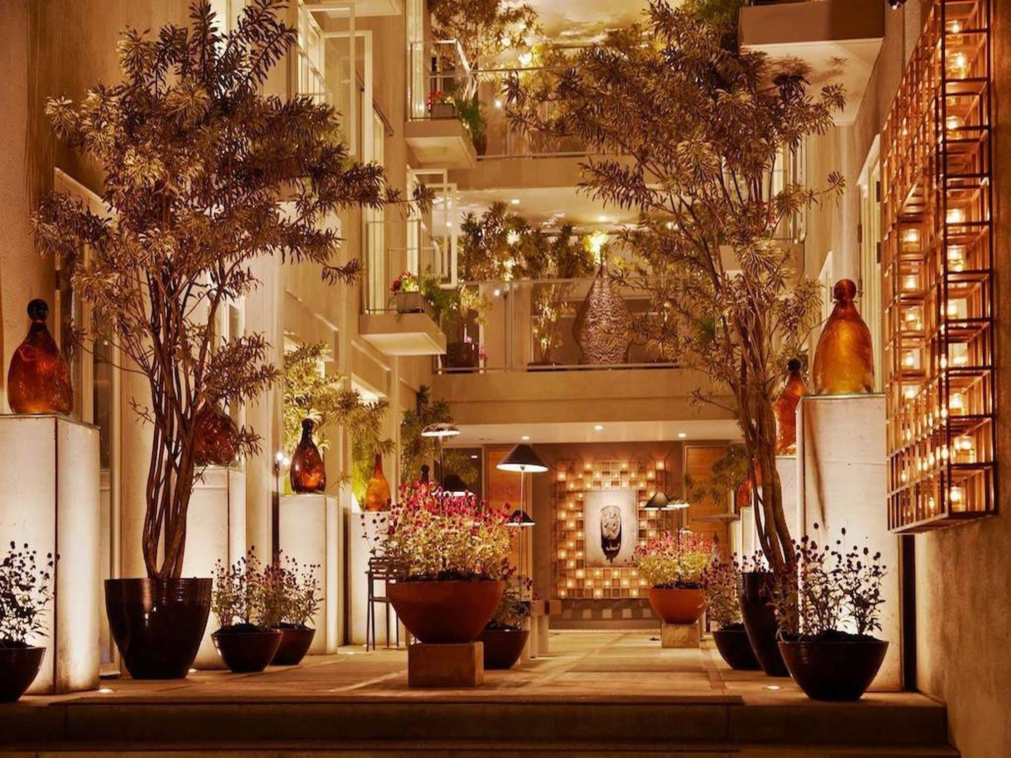 Bumi Semilir Art And Boutique Hotel Cihanjuang Luaran gambar